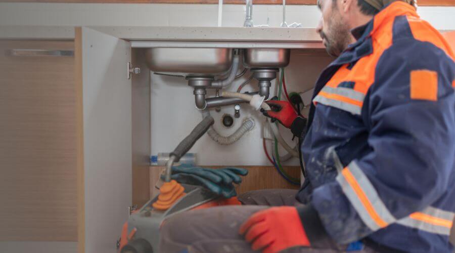 Kitchen Plumbing in Lothian, MD